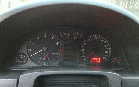 Audi A6, 1998 год, 380 000 рублей, 12 фотография