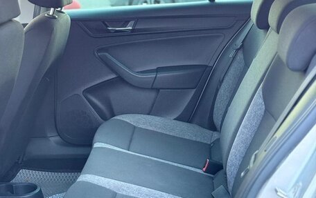 Skoda Rapid II, 2021 год, 1 080 000 рублей, 8 фотография