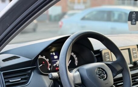 Skoda Rapid II, 2021 год, 1 080 000 рублей, 6 фотография