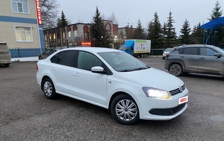 Volkswagen Polo VI (EU Market), 2015 год, 600 000 рублей, 4 фотография