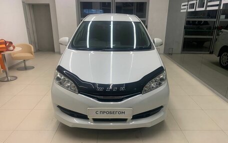 Toyota Wish II, 2015 год, 1 600 000 рублей, 2 фотография