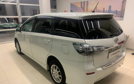 Toyota Wish II, 2015 год, 1 600 000 рублей, 6 фотография