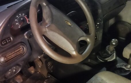 Chevrolet Niva I рестайлинг, 2005 год, 200 000 рублей, 8 фотография