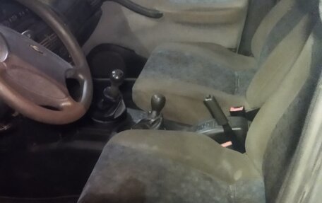 Chevrolet Niva I рестайлинг, 2005 год, 200 000 рублей, 9 фотография