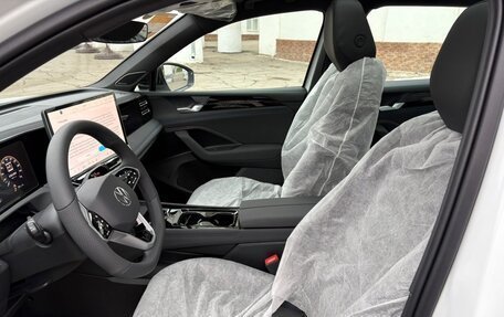 Volkswagen Tiguan, 2025 год, 4 850 000 рублей, 23 фотография