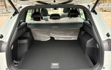 Volkswagen Tiguan, 2025 год, 4 850 000 рублей, 30 фотография