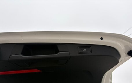 Volkswagen Tiguan, 2025 год, 4 850 000 рублей, 32 фотография