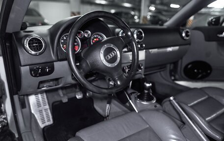 Audi TT, 2000 год, 990 000 рублей, 8 фотография