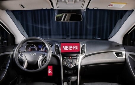 Hyundai i30 II рестайлинг, 2013 год, 949 000 рублей, 8 фотография