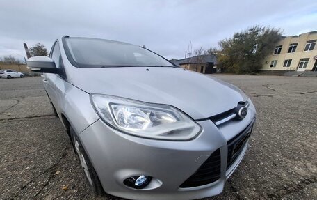 Ford Focus III, 2013 год, 670 000 рублей, 2 фотография