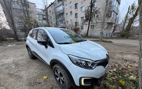 Renault Kaptur I рестайлинг, 2019 год, 1 290 000 рублей, 4 фотография