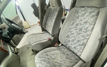 Nissan Rnessa, 1997 год, 370 000 рублей, 9 фотография