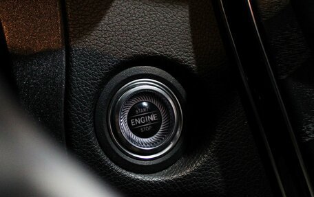 Mercedes-Benz C-Класс, 2018 год, 3 650 000 рублей, 17 фотография