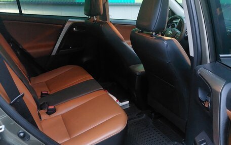 Toyota RAV4, 2016 год, 2 750 000 рублей, 13 фотография