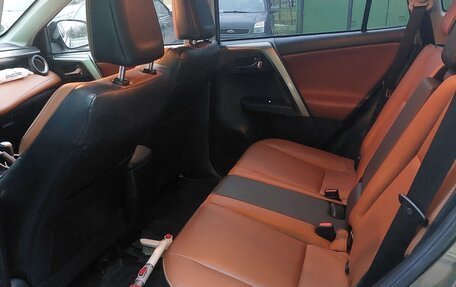 Toyota RAV4, 2016 год, 2 750 000 рублей, 12 фотография