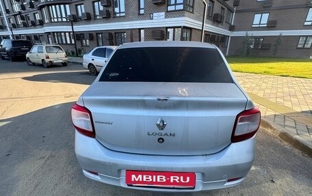 Renault Logan II, 2015 год, 230 000 рублей, 4 фотография