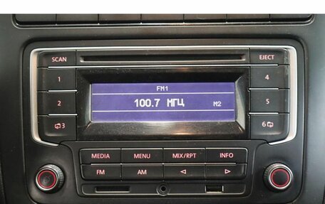 Volkswagen Polo VI (EU Market), 2011 год, 669 000 рублей, 4 фотография