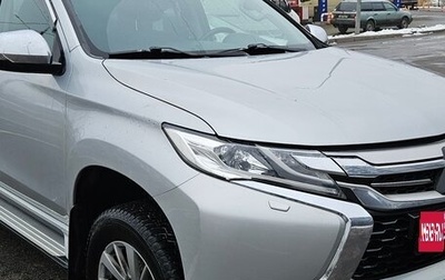 Mitsubishi Pajero Sport III рестайлинг, 2018 год, 2 650 000 рублей, 1 фотография