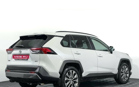 Toyota RAV4, 2022 год, 3 797 000 рублей, 5 фотография