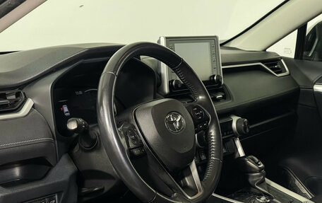 Toyota RAV4, 2022 год, 3 797 000 рублей, 13 фотография