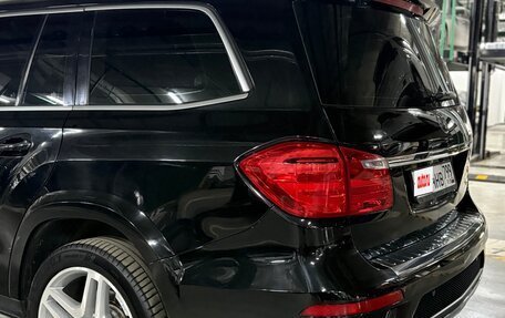 Mercedes-Benz GL-Класс, 2015 год, 4 600 000 рублей, 6 фотография