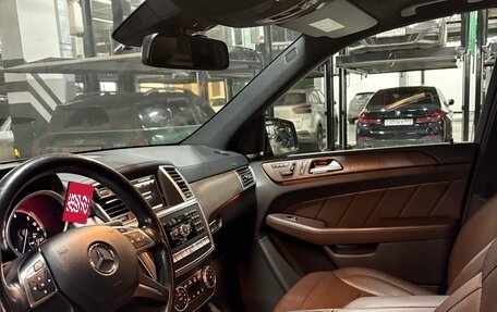 Mercedes-Benz GL-Класс, 2015 год, 4 600 000 рублей, 7 фотография