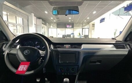 Skoda Rapid I, 2015 год, 950 000 рублей, 11 фотография