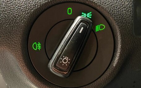 Skoda Rapid I, 2015 год, 950 000 рублей, 24 фотография