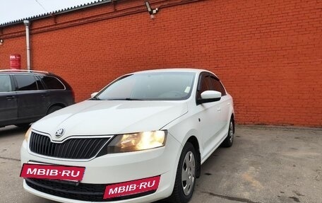 Skoda Rapid I, 2014 год, 850 000 рублей, 4 фотография
