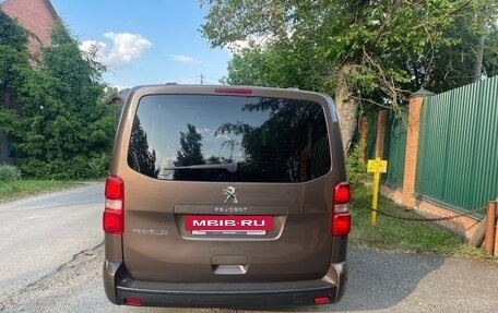 Peugeot Traveller I, 2018 год, 3 000 000 рублей, 8 фотография