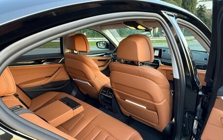 BMW 5 серия, 2018 год, 3 750 000 рублей, 14 фотография