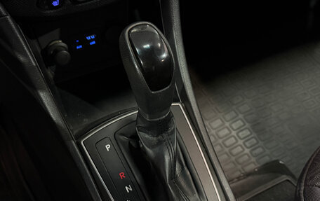 Hyundai Solaris II рестайлинг, 2015 год, 1 118 000 рублей, 17 фотография