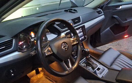 Skoda Superb III рестайлинг, 2019 год, 1 900 000 рублей, 2 фотография