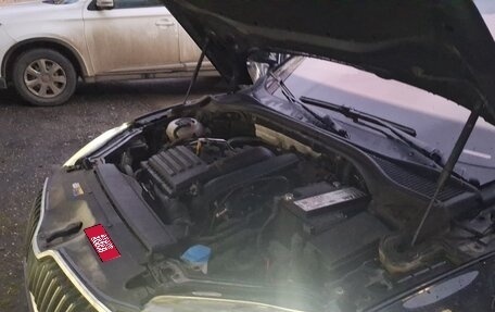 Skoda Superb III рестайлинг, 2019 год, 1 900 000 рублей, 3 фотография