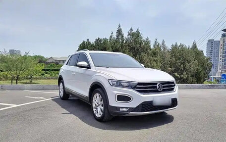 Volkswagen T-Roc I, 2022 год, 1 466 000 рублей, 3 фотография