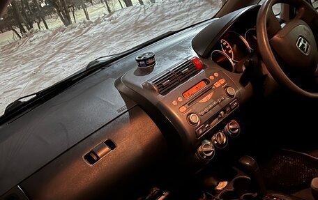 Honda Fit III, 2003 год, 340 000 рублей, 7 фотография