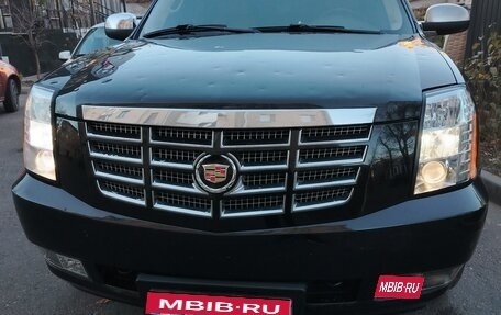 Cadillac Escalade III, 2009 год, 1 450 000 рублей, 1 фотография