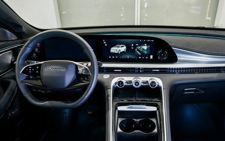 CheryExeed TXL, 2024 год, 3 800 000 рублей, 10 фотография