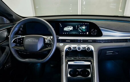 CheryExeed TXL, 2024 год, 3 800 000 рублей, 6 фотография