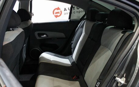 Chevrolet Cruze II, 2011 год, 599 000 рублей, 9 фотография