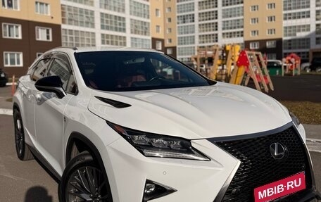 Lexus RX IV рестайлинг, 2019 год, 6 300 000 рублей, 1 фотография