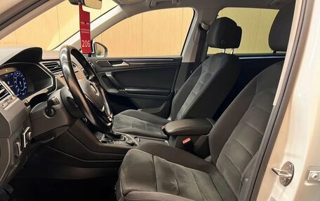 Volkswagen Tiguan II, 2017 год, 2 599 000 рублей, 12 фотография