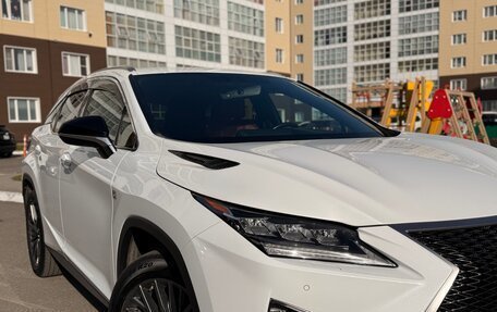 Lexus RX IV рестайлинг, 2019 год, 6 300 000 рублей, 14 фотография