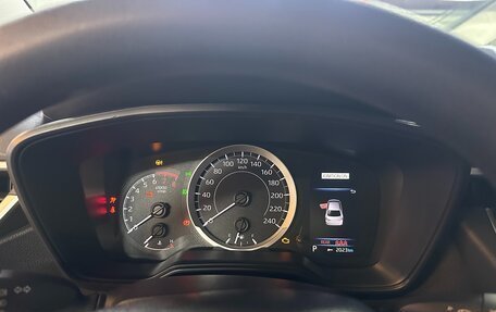 Toyota Corolla, 2022 год, 1 750 000 рублей, 15 фотография