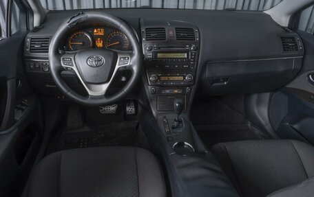 Toyota Avensis III рестайлинг, 2009 год, 969 000 рублей, 6 фотография