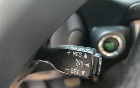 Toyota Yaris XP150 рестайлинг, 2022 год, 1 300 000 рублей, 18 фотография