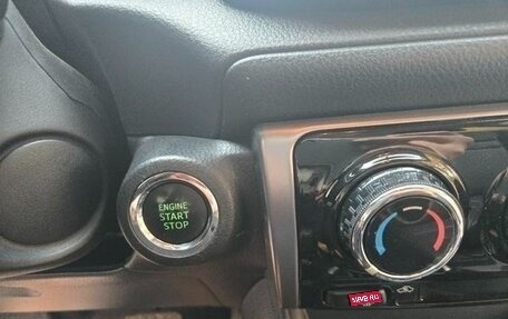 Toyota Yaris XP150 рестайлинг, 2022 год, 1 300 000 рублей, 17 фотография