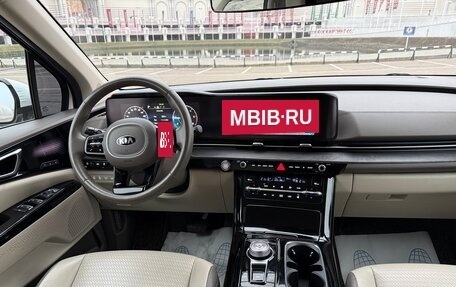 KIA Carnival, 2020 год, 4 250 000 рублей, 19 фотография