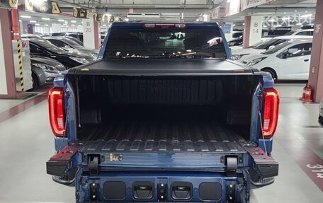 GMC Sierra, 2024 год, 6 850 000 рублей, 9 фотография