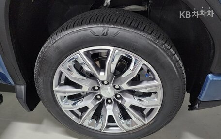 GMC Sierra, 2024 год, 6 850 000 рублей, 13 фотография